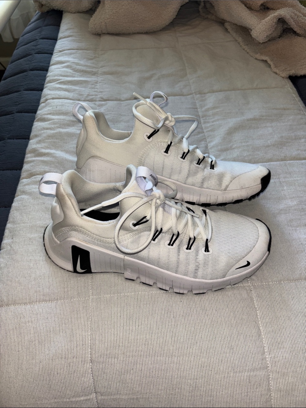 Women’s nike metcon